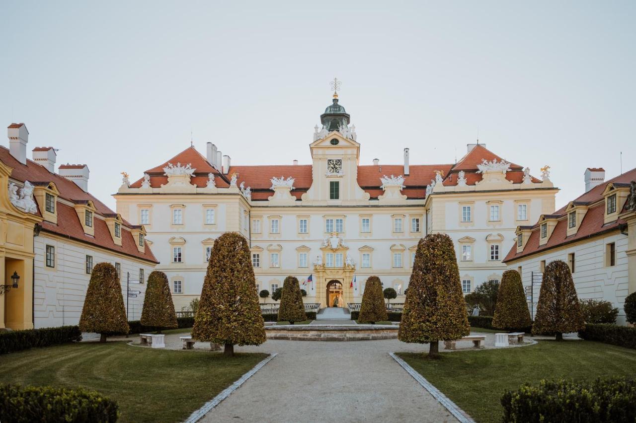 ANTON FLORIAN, zámecký hotel Valtice Exterior foto